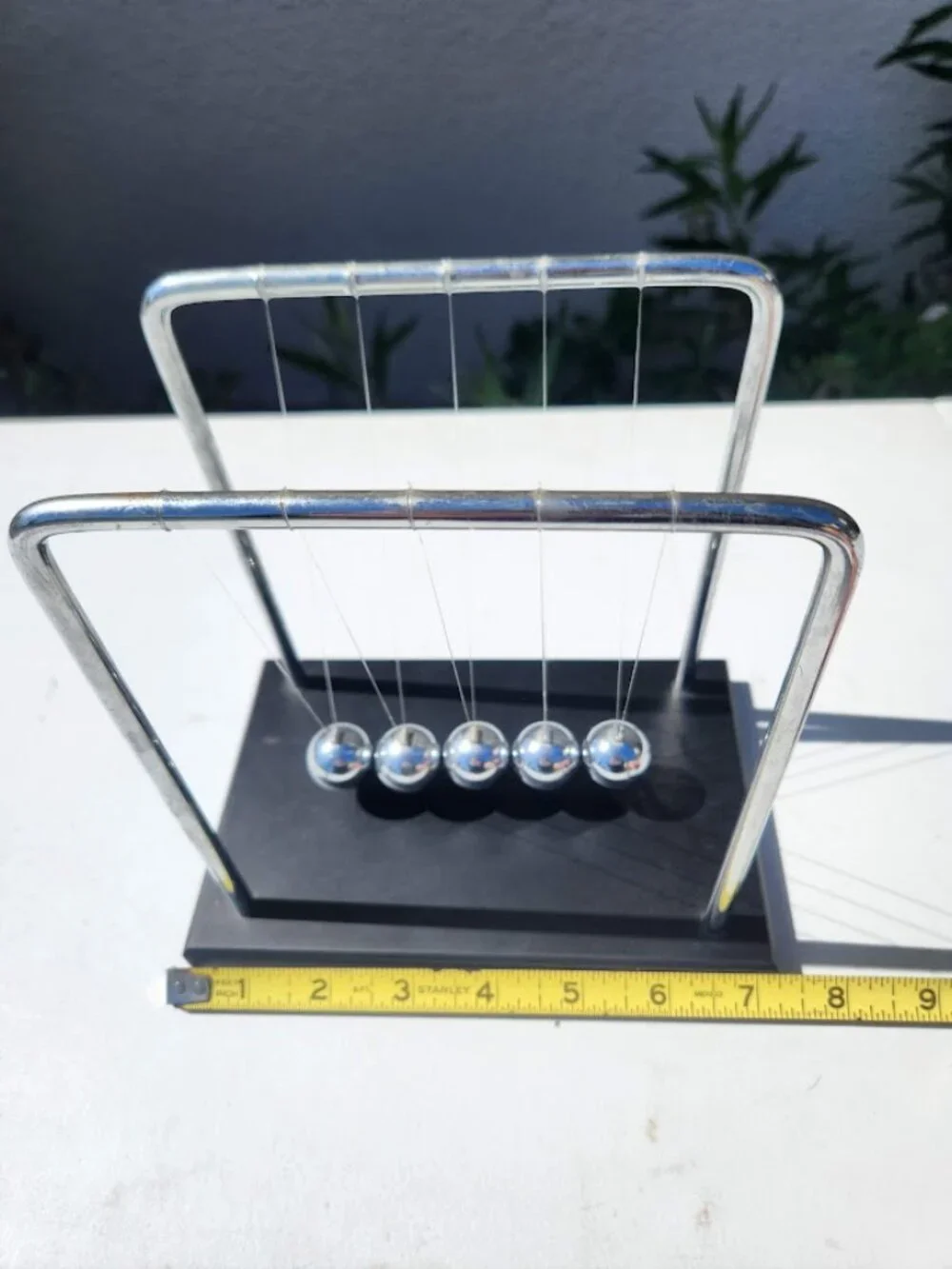 Large Newtons Cradle Balance Pendulum Physics 5 Balls Kinetic Toy Office Decor H